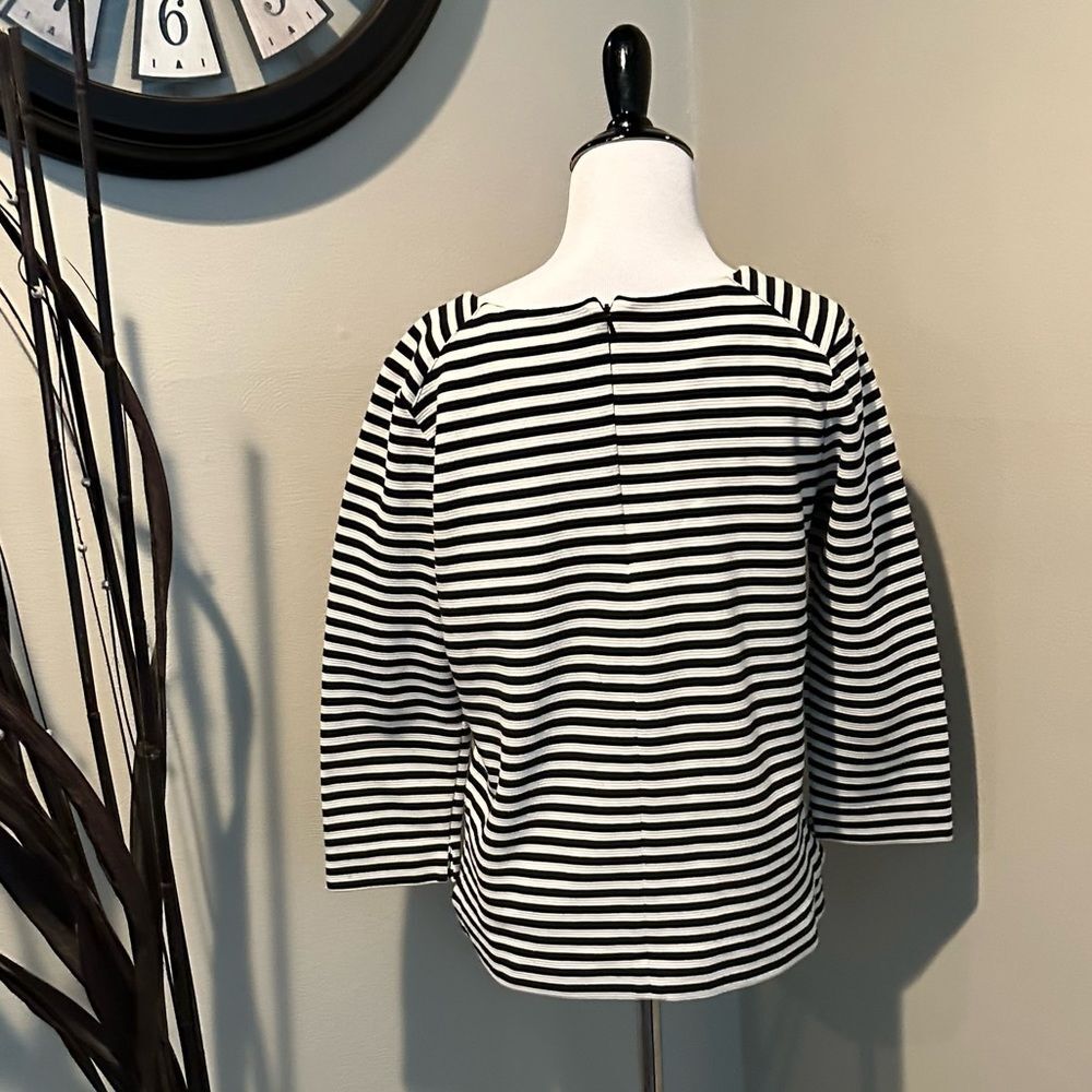 Madewell Black and White Striped Front Pocket Knit Top/Blouse Size M - Picture 5 of 7